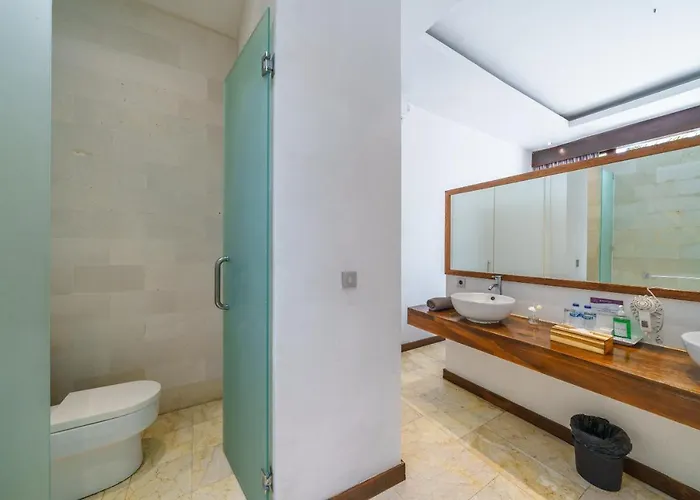 Anema Seminyak * Legian (Bali)