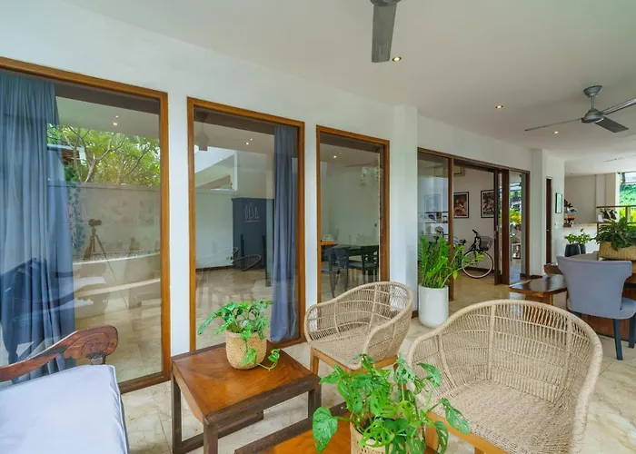 Anema Seminyak * Legian (Bali)