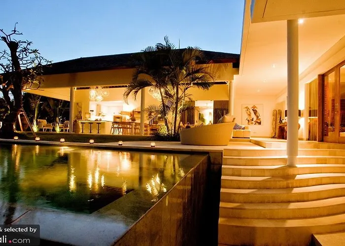 Anema Seminyak Villa *